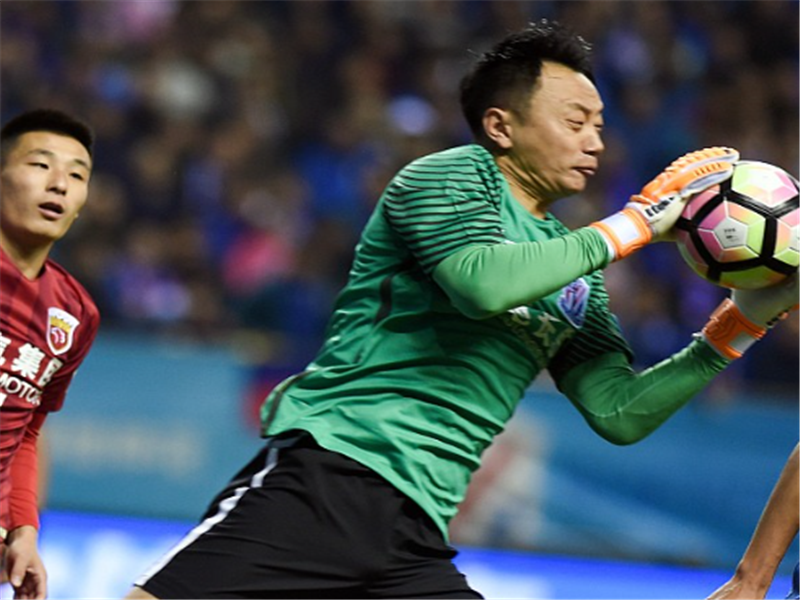 lol赛事直播关于山东男篮内部会议纪要流出：赛前战术微调，英超使命明确，年轻球员得到机会的信息